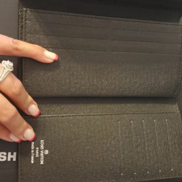 Long Wallet - Picture 2 of 2